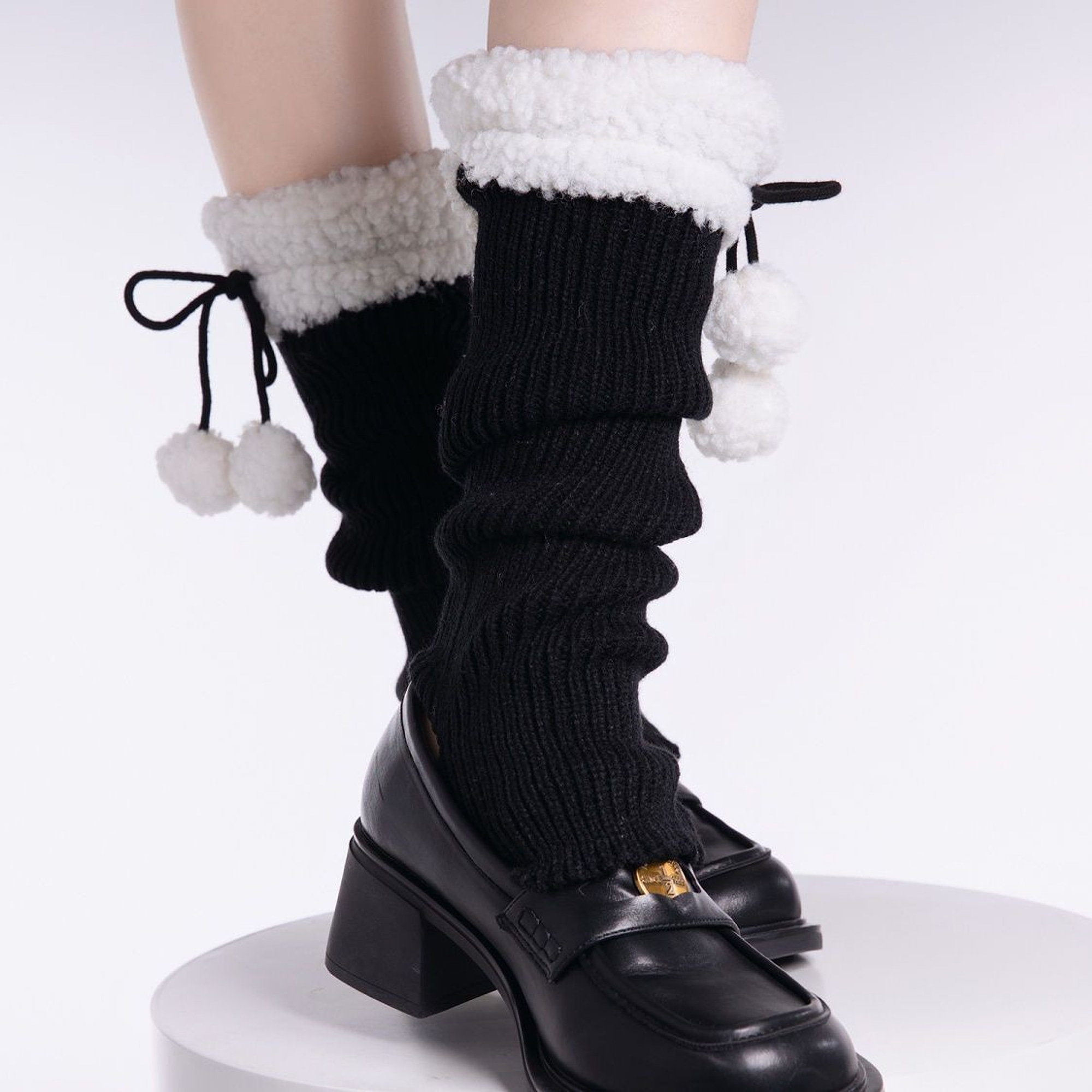 Textured Stirrup Leg Warmers with Pom-Pom Ties | QF-013