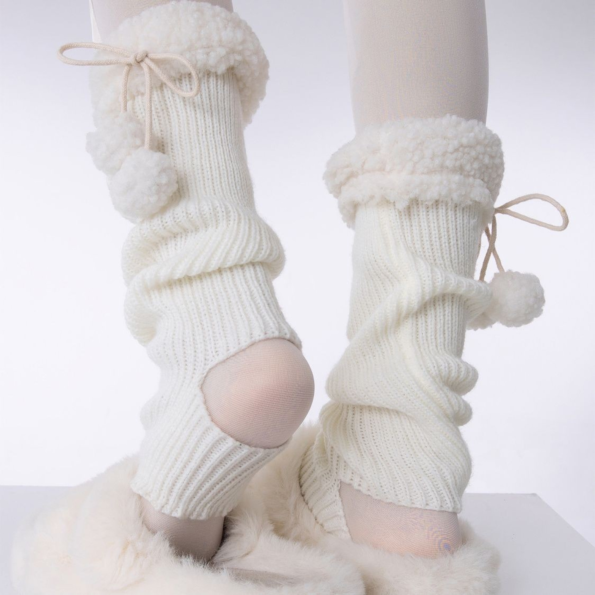 Textured Stirrup Leg Warmers with Pom-Pom Ties | QF-013